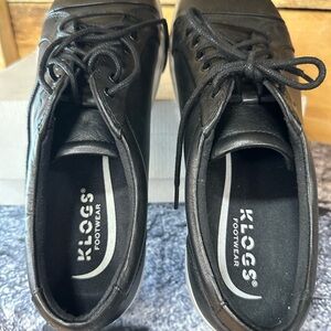 Klogs shoes! Size 8.5!